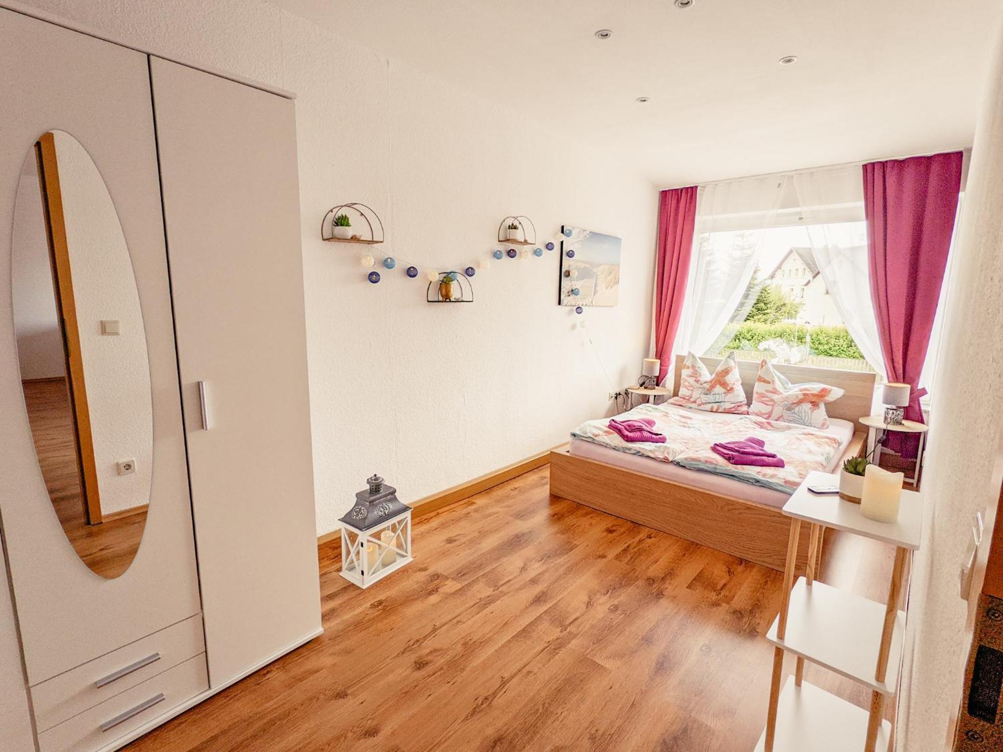 W4 - Urlaubsmagie- Pool, Terrasse, Barbecue Apartment Lichtenhain  Екстериор снимка